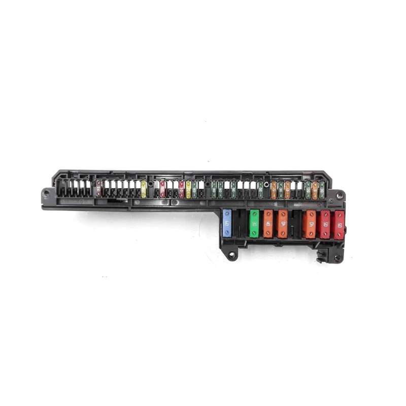 جعبه فیوز داخل کابین بی ام و 520 اتاق E60