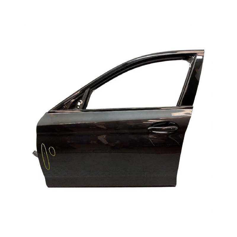 درب جلو چپ سمت راننده بی ام و 530 اتاق g30 سال2017